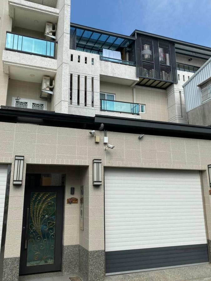 《別有洞天》太空梭電梯星光民宿 Taitung Bagian luar foto
